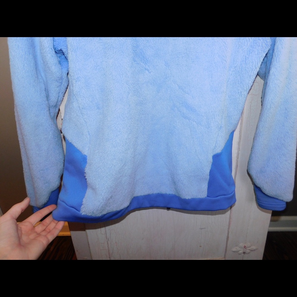 Mountain Hardware Fleece Winter Coat - Picture 8 of 8